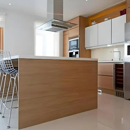 别墅 Modern Riverside W Magnificent River Views *