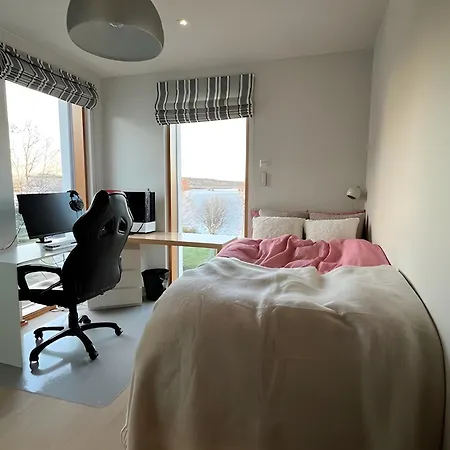 Villa Modern Riverside Villa W Magnificent River Views *